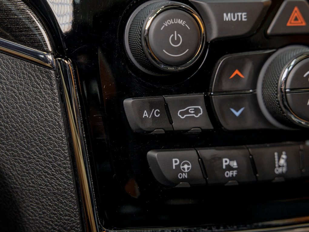 Jeep Grand Cherokee  2020 à St-Jérôme, Québec - 22 - w1024h768px