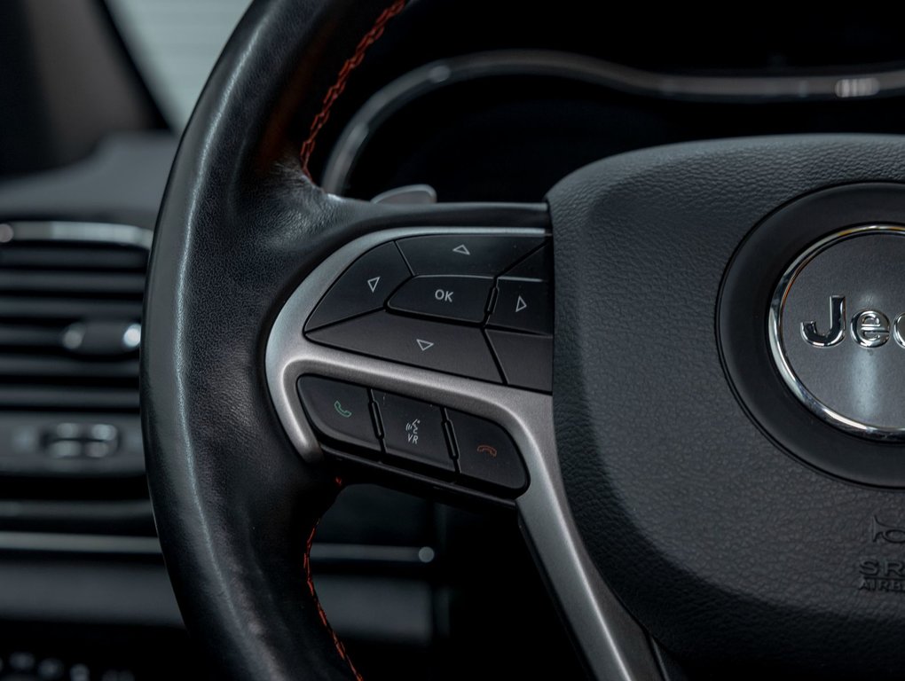 2021 Jeep Grand Cherokee in St-Jérôme, Quebec - 15 - w1024h768px