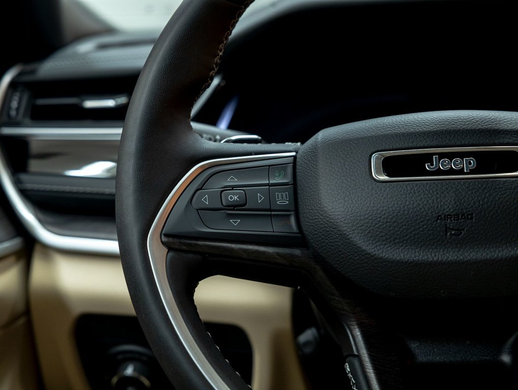 2023 Jeep Grand Cherokee in St-Jérôme, Quebec - 14 - w1024h768px