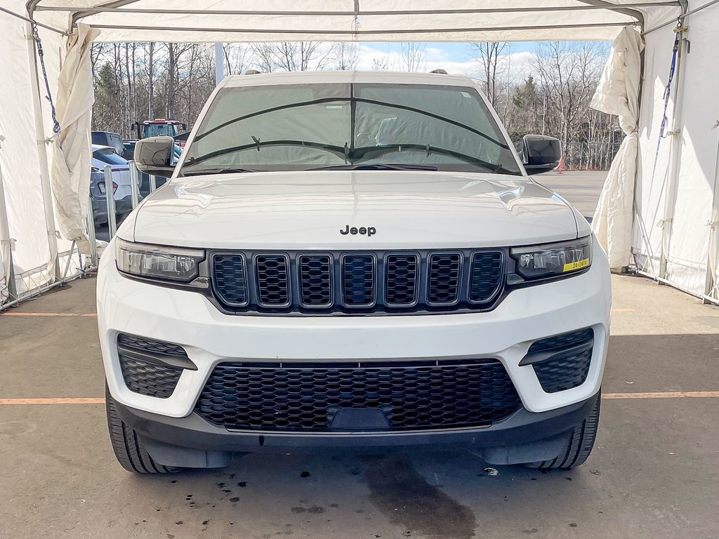 Jeep Grand Cherokee  2023 à St-Jérôme, Québec - 5 - w1024h768px