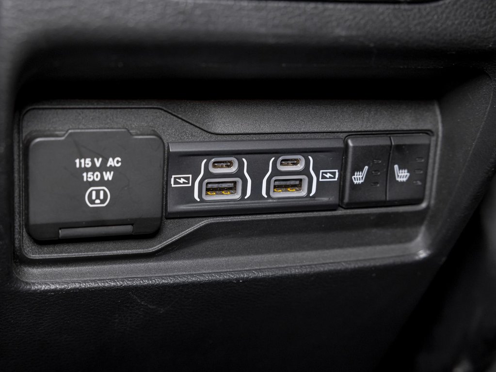 Jeep Grand Cherokee  2023 à St-Jérôme, Québec - 31 - w1024h768px