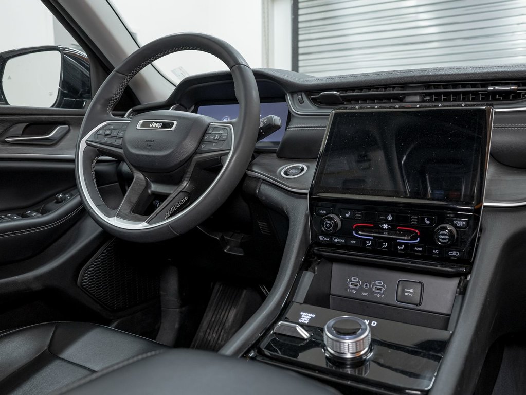 Jeep Grand Cherokee  2023 à St-Jérôme, Québec - 29 - w1024h768px