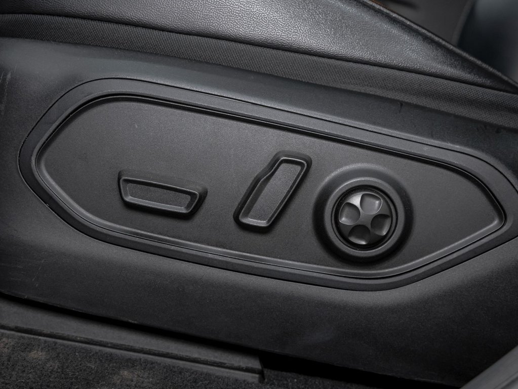 Jeep Grand Cherokee  2023 à St-Jérôme, Québec - 26 - w1024h768px