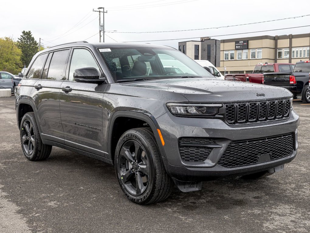 Jeep Grand Cherokee  2024 à St-Jérôme, Québec - 9 - w1024h768px