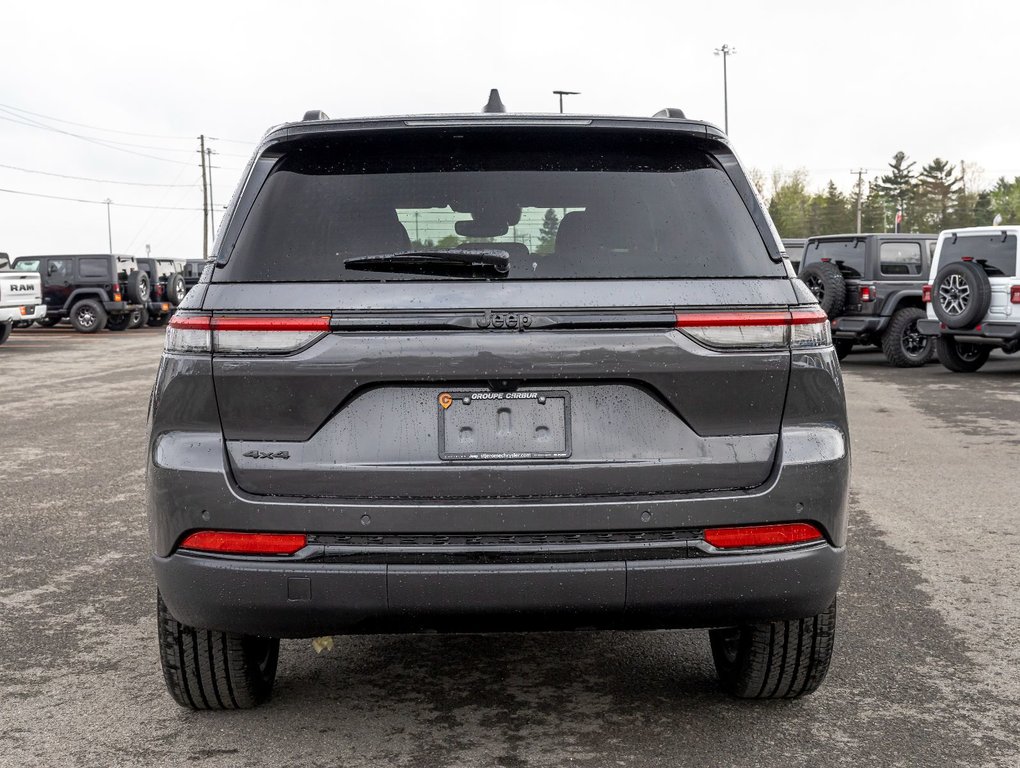 2024 Jeep Grand Cherokee in St-Jérôme, Quebec - 6 - w1024h768px