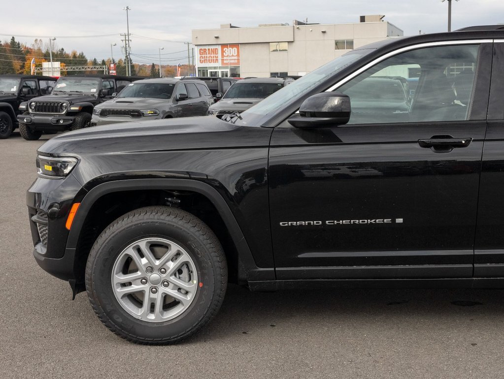 Jeep Grand Cherokee  2025 à St-Jérôme, Québec - 33 - w1024h768px