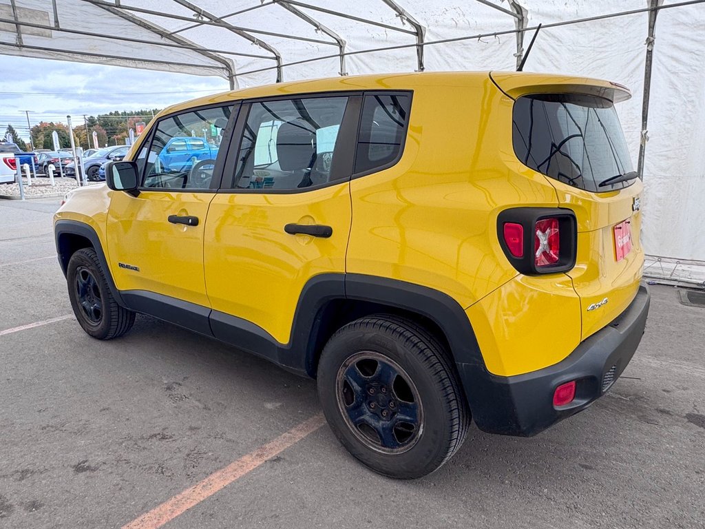 Jeep Renegade  2015 à St-Jérôme, Québec - 5 - w1024h768px