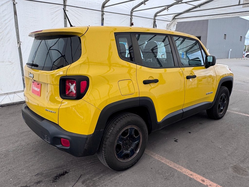 Jeep Renegade  2015 à St-Jérôme, Québec - 8 - w1024h768px