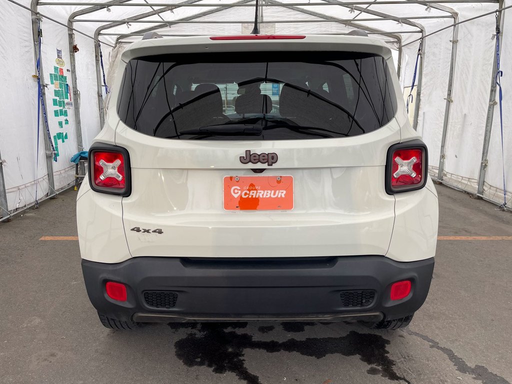 Jeep Renegade  2016 à St-Jérôme, Québec - 8 - w1024h768px