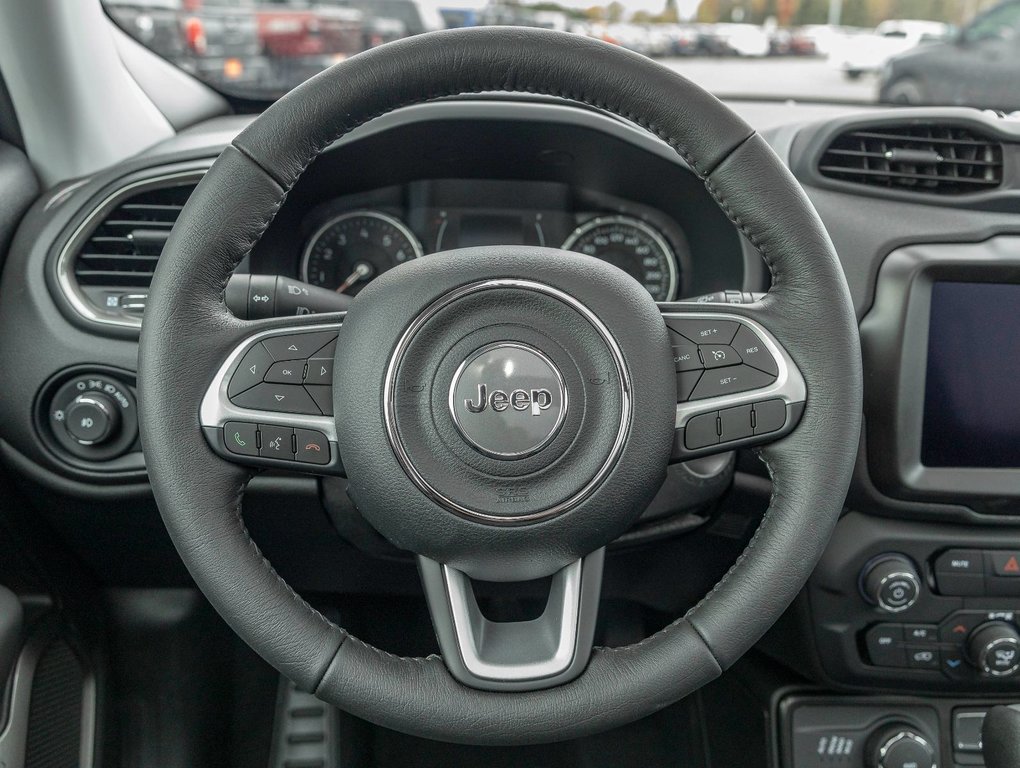 2023 Jeep Renegade in St-Jérôme, Quebec - 13 - w1024h768px