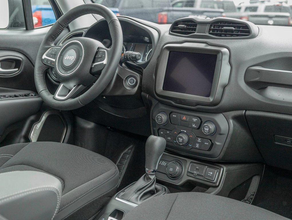 2023 Jeep Renegade in St-Jérôme, Quebec - 29 - w1024h768px
