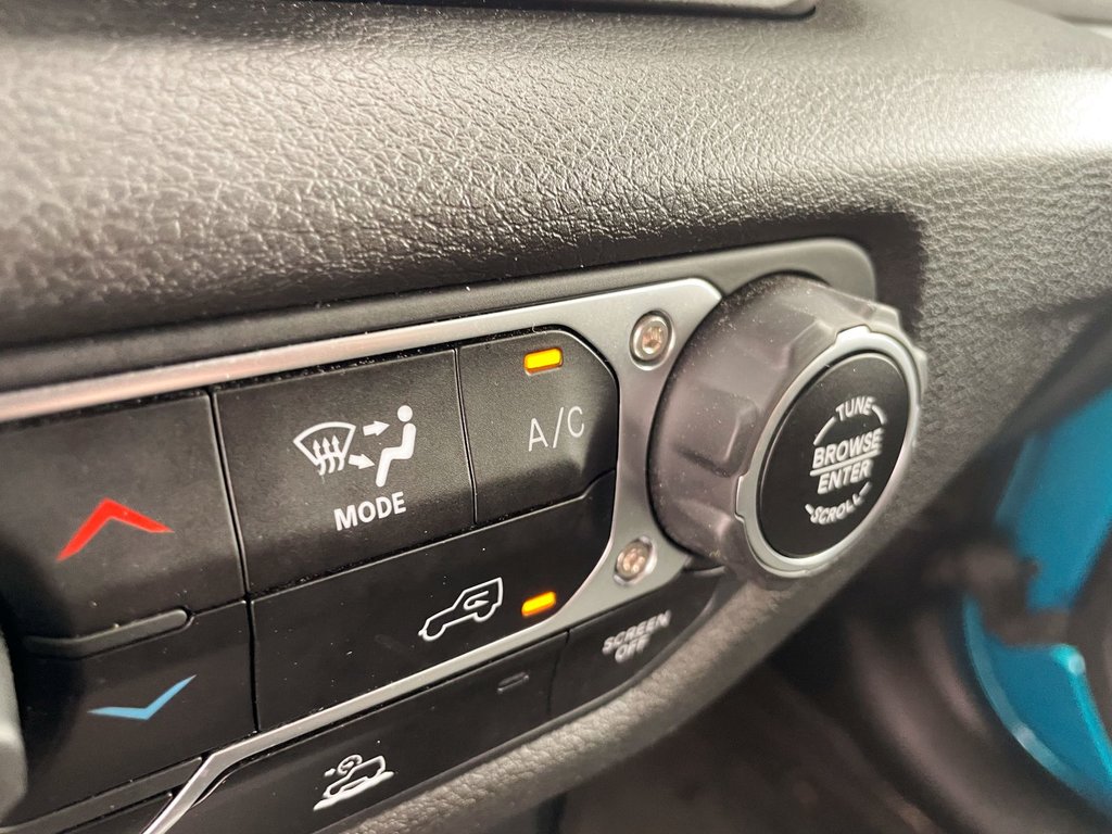2024 Jeep Wrangler 4xe in St-Jérôme, Quebec - 13 - w1024h768px