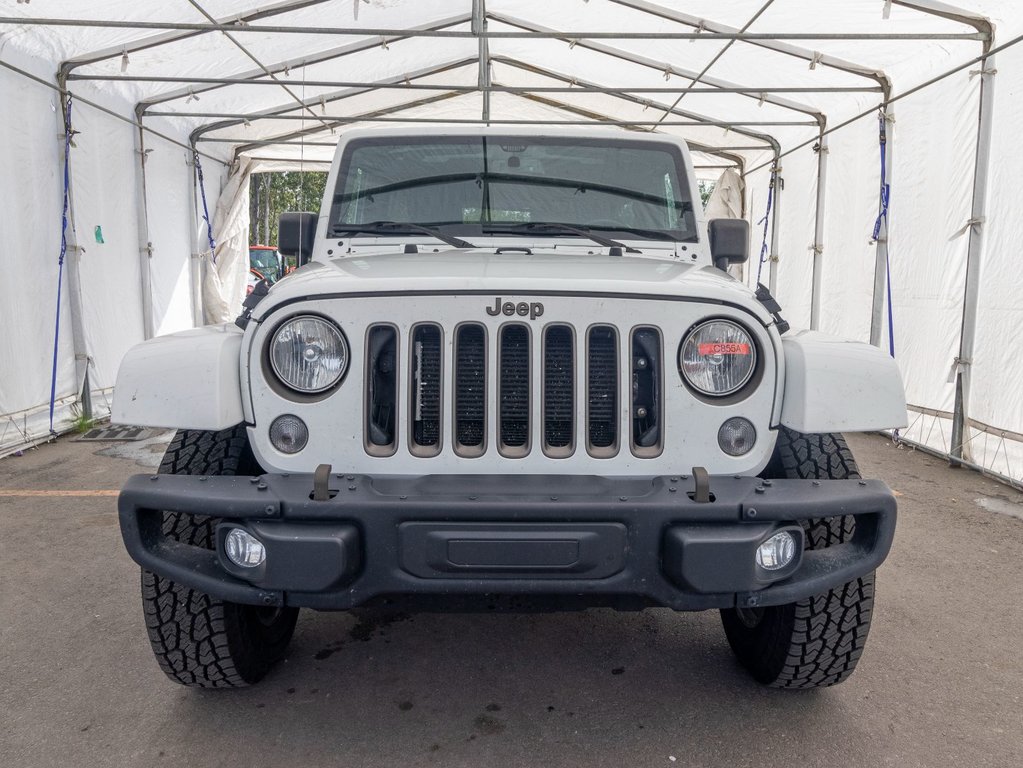 2018 Jeep WRANGLER JK UNLIMITED in St-Jérôme, Quebec - 4 - w1024h768px