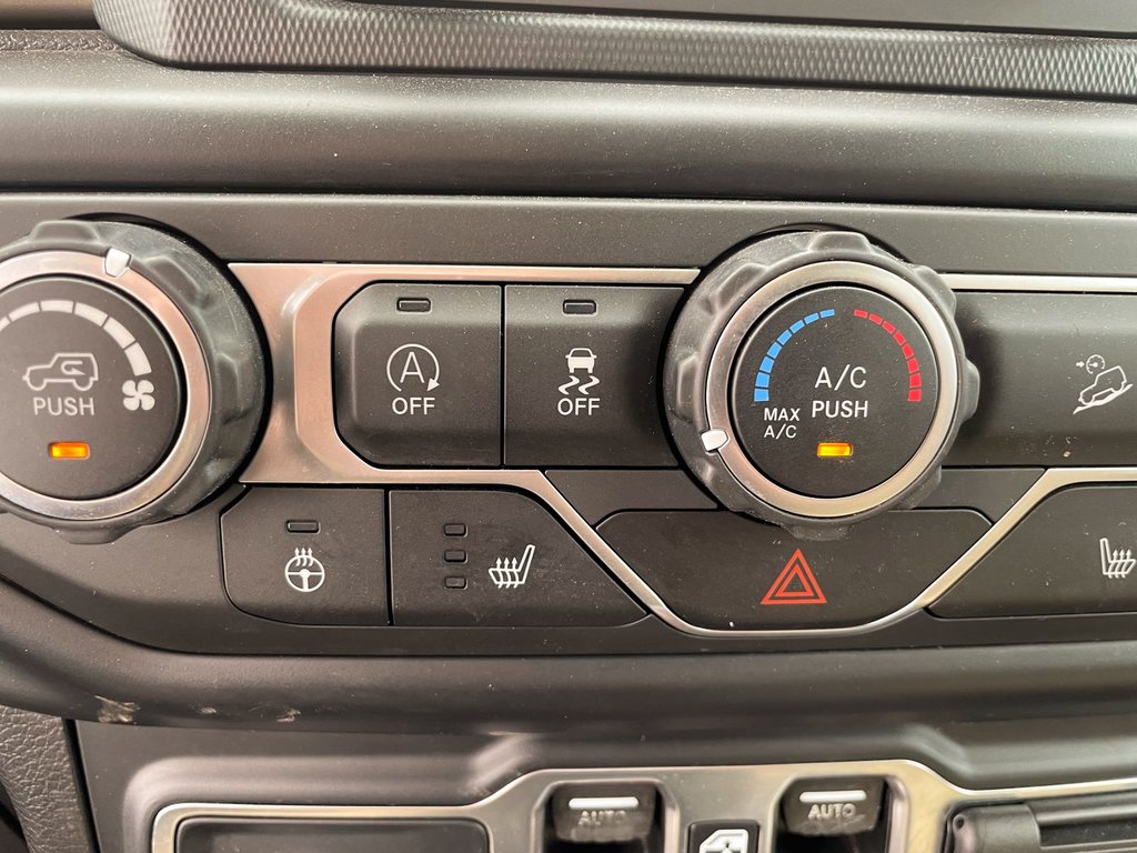 2019 Jeep Wrangler Unlimited in St-Jérôme, Quebec - 12 - w1024h768px