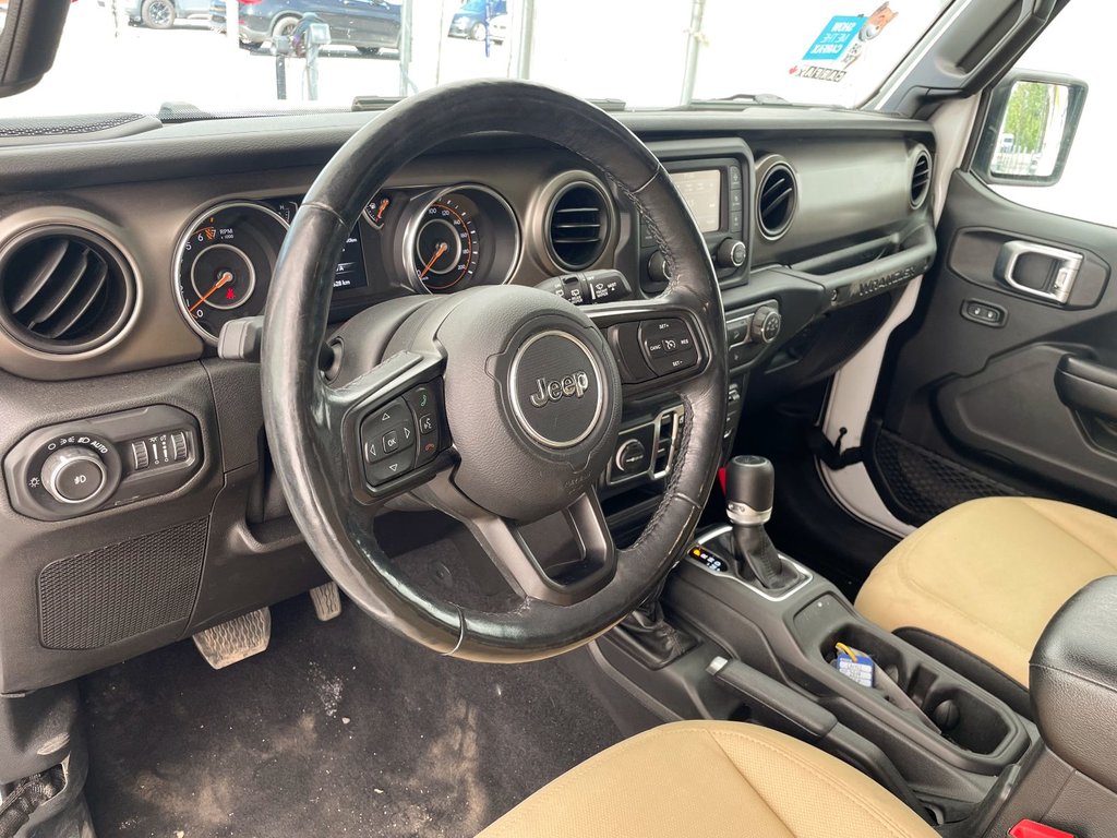 2019 Jeep Wrangler Unlimited in St-Jérôme, Quebec - 3 - w1024h768px