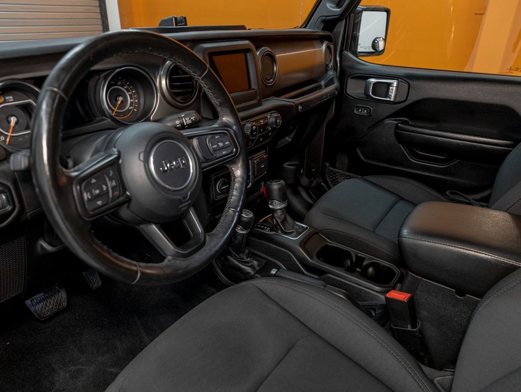 Jeep Wrangler  2021 à St-Jérôme, Québec - 2 - w1024h768px