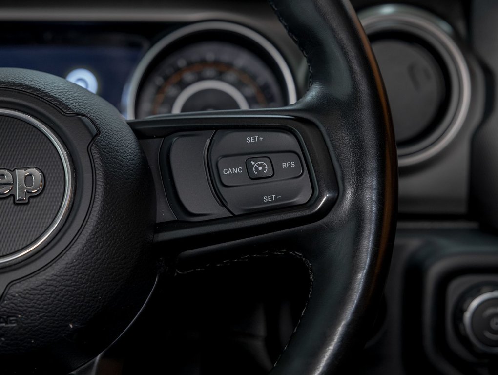 2021 Jeep Wrangler in St-Jérôme, Quebec - 15 - w1024h768px