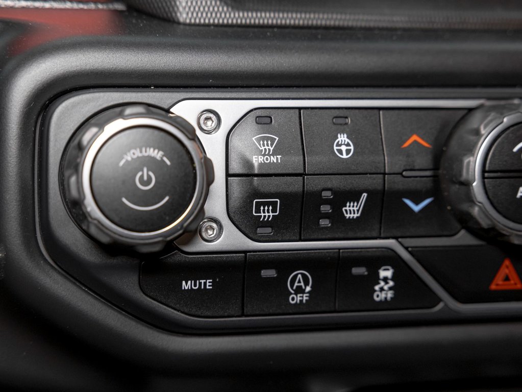 2022 Jeep Wrangler in St-Jérôme, Quebec - 22 - w1024h768px