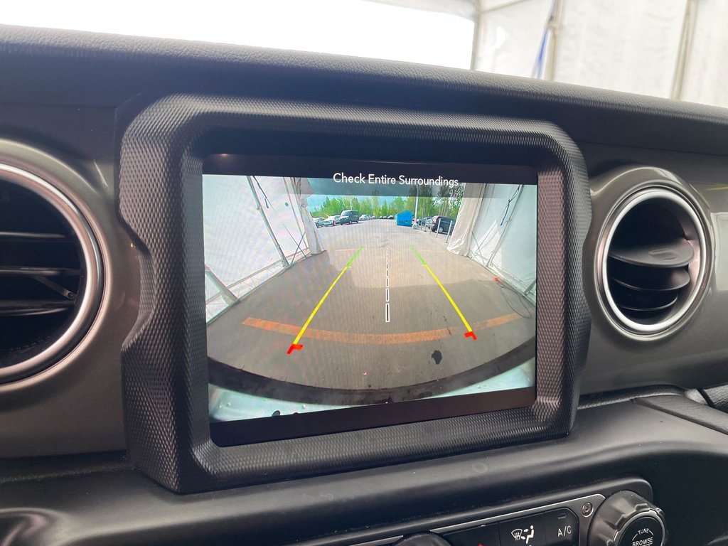 2023 Jeep Wrangler in St-Jérôme, Quebec - 13 - w1024h768px