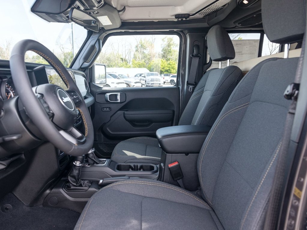 Jeep Wrangler  2024 à St-Jérôme, Québec - 4 - w1024h768px