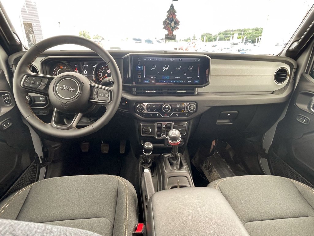 2024 Jeep Wrangler in St-Jérôme, Quebec - 10 - w1024h768px