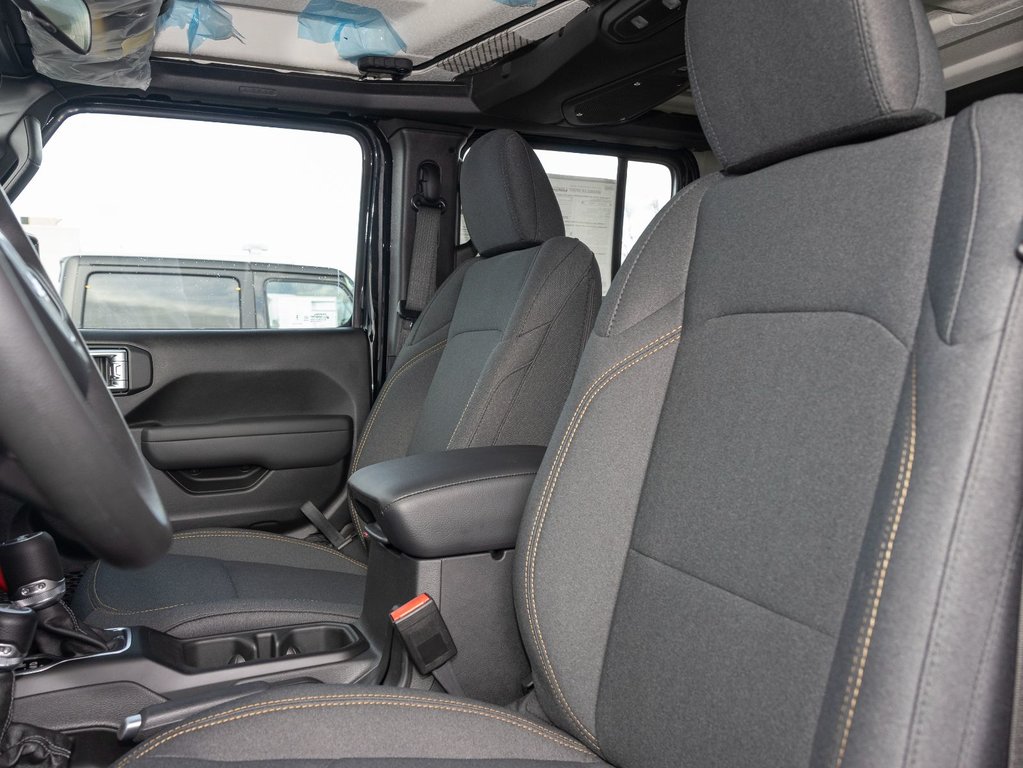 Jeep Wrangler  2025 à St-Jérôme, Québec - 10 - w1024h768px