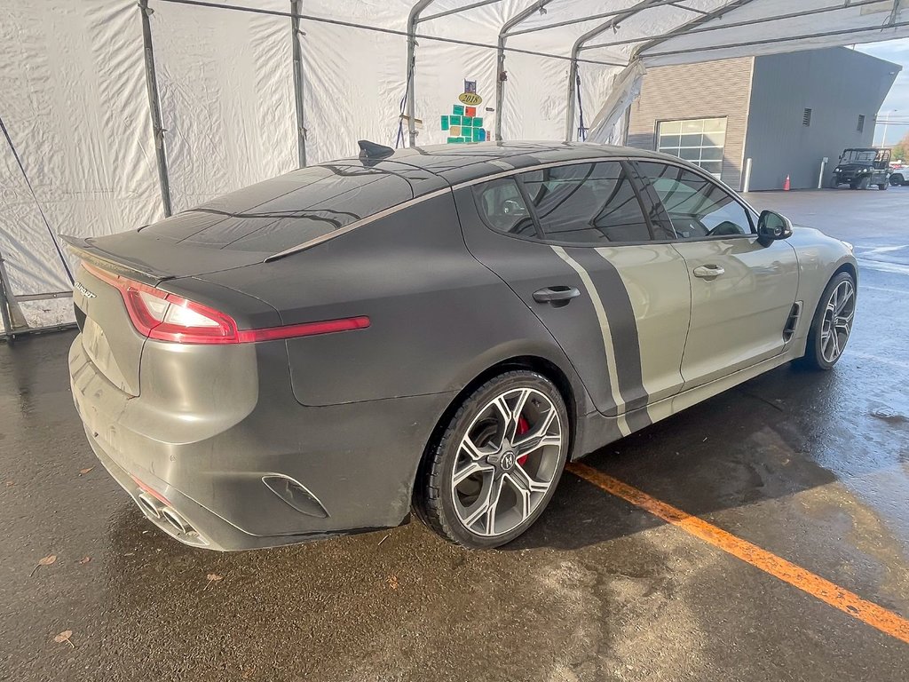 2018 Kia Stinger in St-Jérôme, Quebec - 9 - w1024h768px