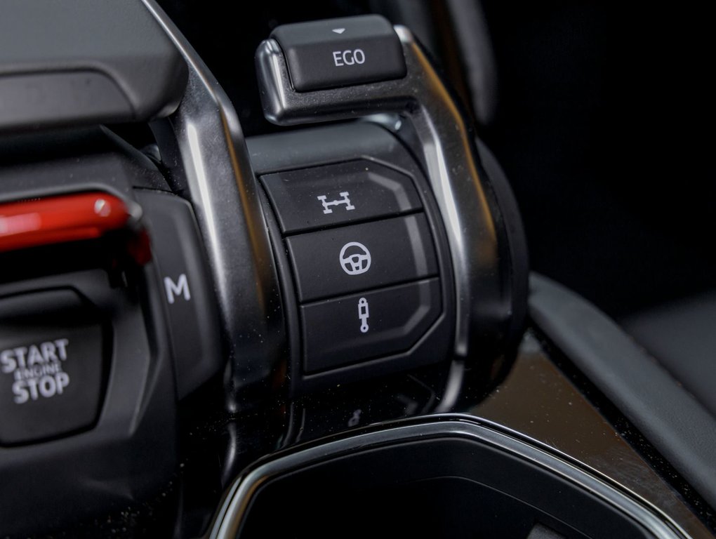Lamborghini Urus  2024 à St-Jérôme, Québec - 21 - w1024h768px