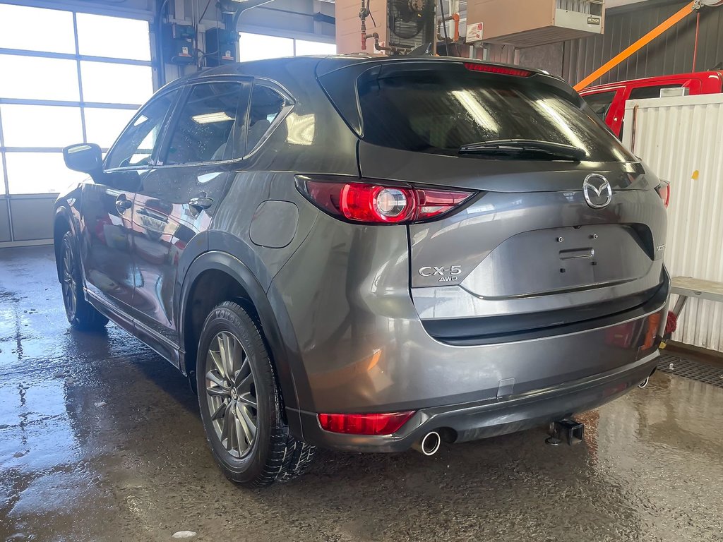 2021 Mazda CX-5 in St-Jérôme, Quebec - 5 - w1024h768px