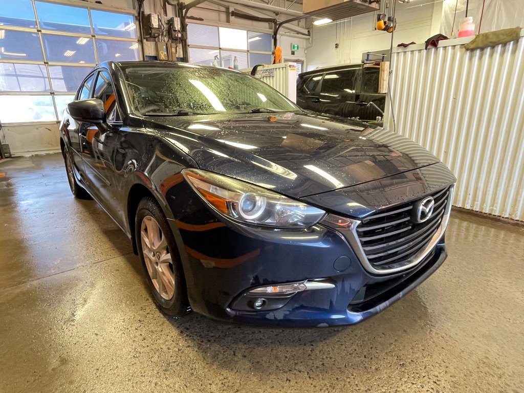 2017 Mazda 3 in St-Jérôme, Quebec - 9 - w1024h768px