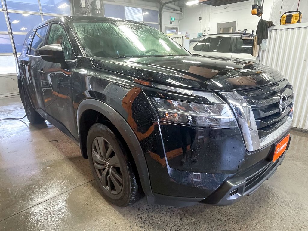 Nissan Pathfinder  2022 à St-Jérôme, Québec - 9 - w1024h768px