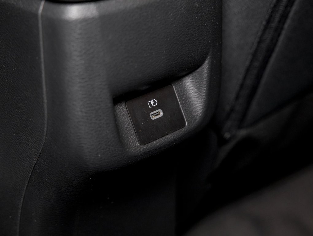 2024 Nissan Versa in St-Jérôme, Quebec - 27 - w1024h768px