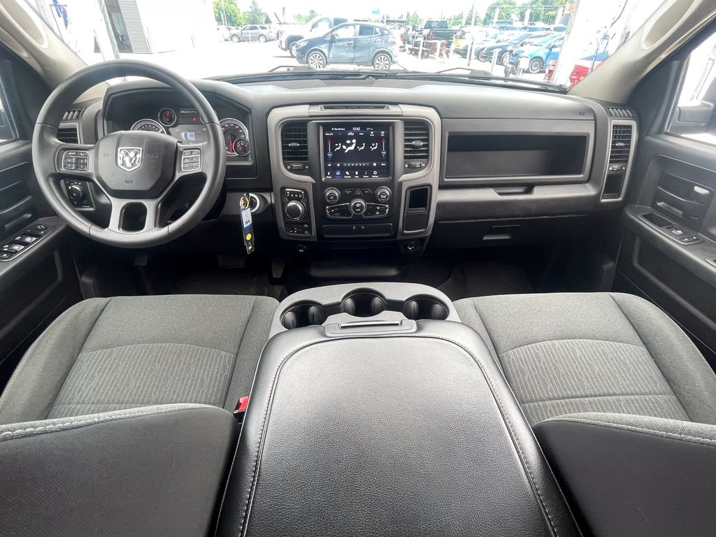 2021 Ram 1500 Classic in St-Jérôme, Quebec - 10 - w1024h768px