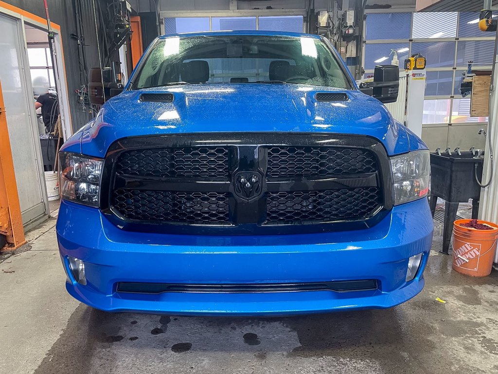 Ram 1500 Classic  2022 à St-Jérôme, Québec - 4 - w1024h768px