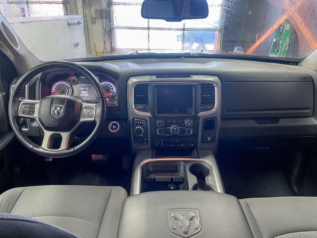 2022 Ram 1500 Classic in St-Jérôme, Quebec - 9 - w1024h768px