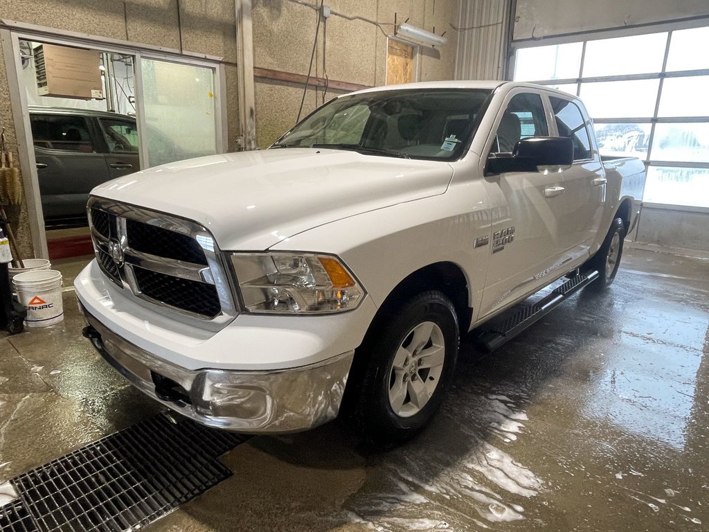 Ram 1500 Classic  2022 à St-Jérôme, Québec - 1 - w1024h768px