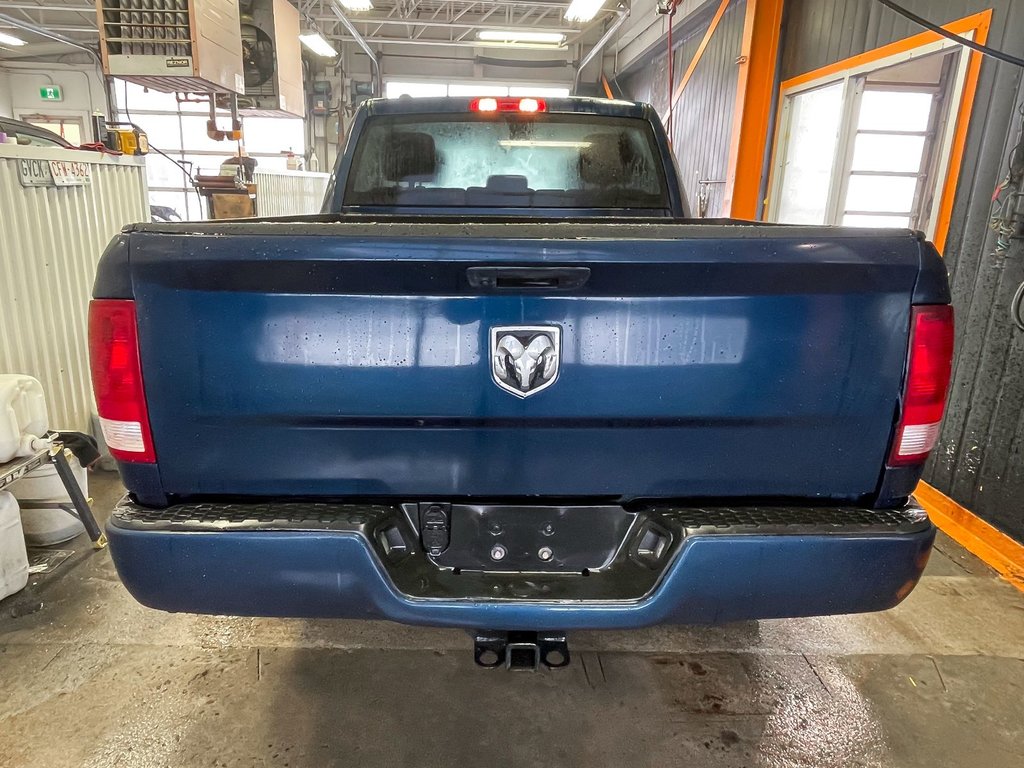 Ram 1500 Classic  2022 à St-Jérôme, Québec - 6 - w1024h768px