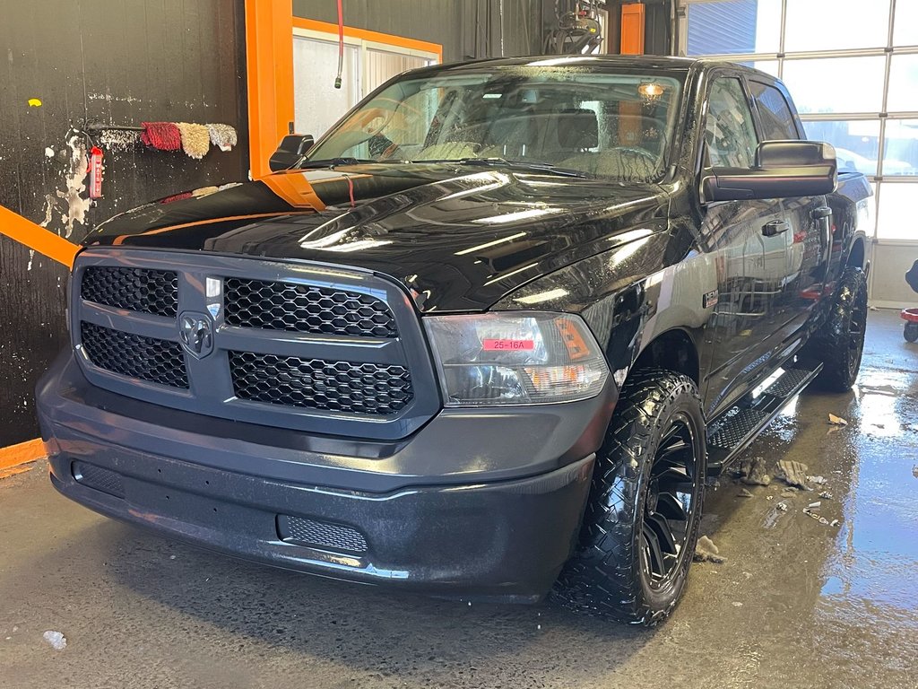 Ram 1500 Classic  2022 à St-Jérôme, Québec - 1 - w1024h768px