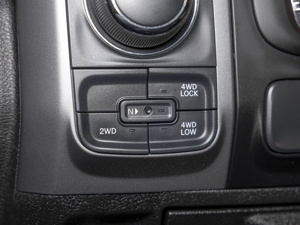 2022 Ram 1500 Classic in St-Jérôme, Quebec - 20 - w1024h768px
