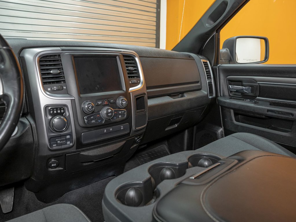2022 Ram 1500 Classic in St-Jérôme, Quebec - 17 - w1024h768px