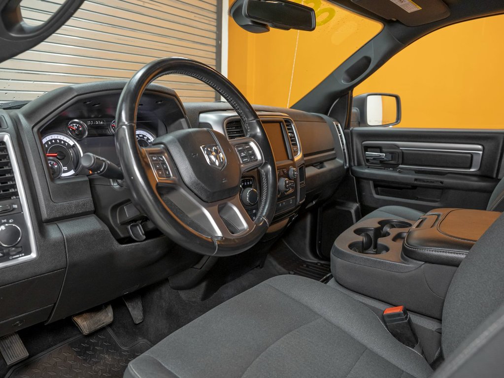 2022 Ram 1500 Classic in St-Jérôme, Quebec - 2 - w1024h768px