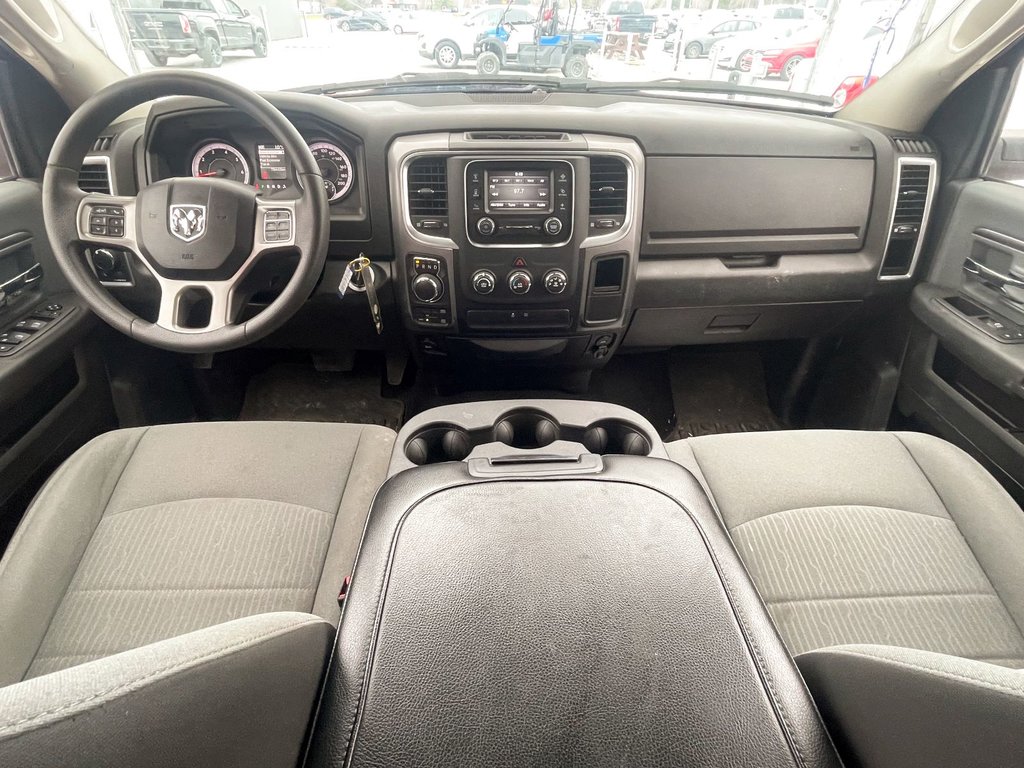 2022 Ram 1500 Classic in St-Jérôme, Quebec - 10 - w1024h768px