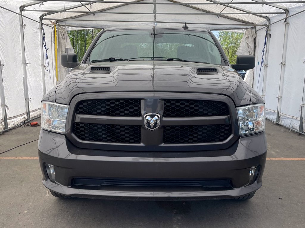 2022 Ram 1500 Classic in St-Jérôme, Quebec - 4 - w1024h768px