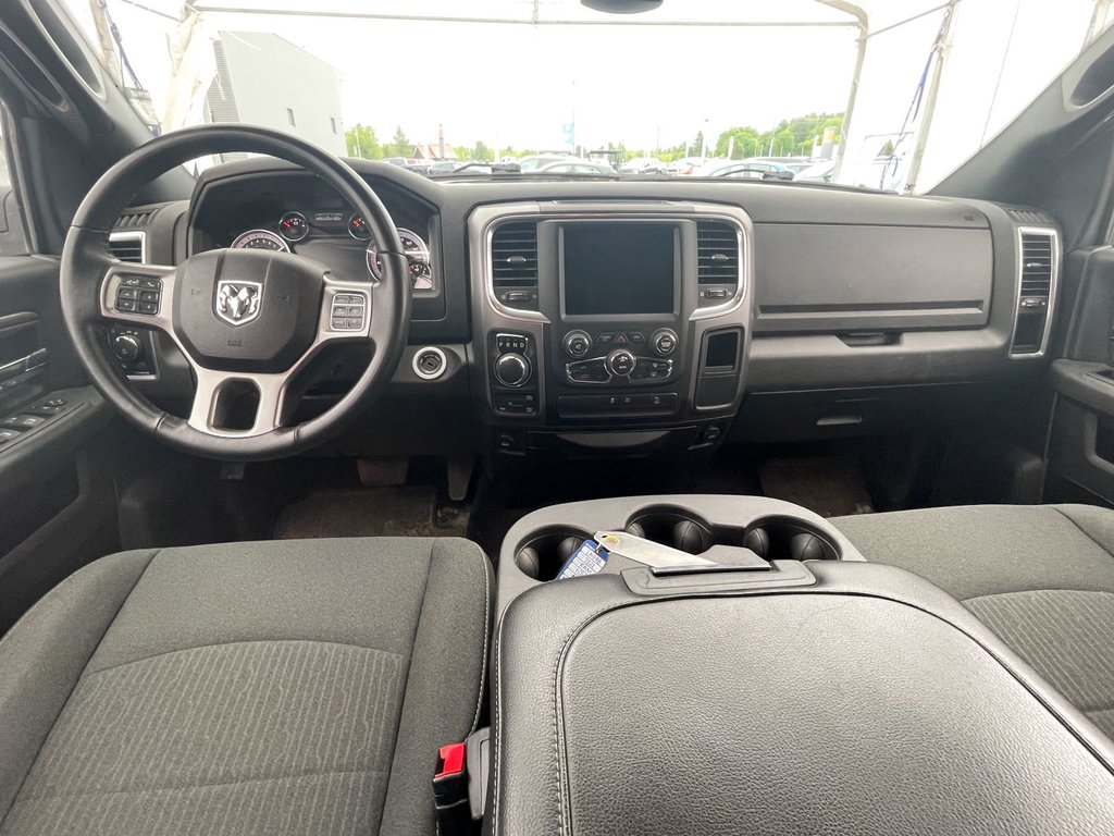 2022 Ram 1500 Classic in St-Jérôme, Quebec - 6 - w1024h768px