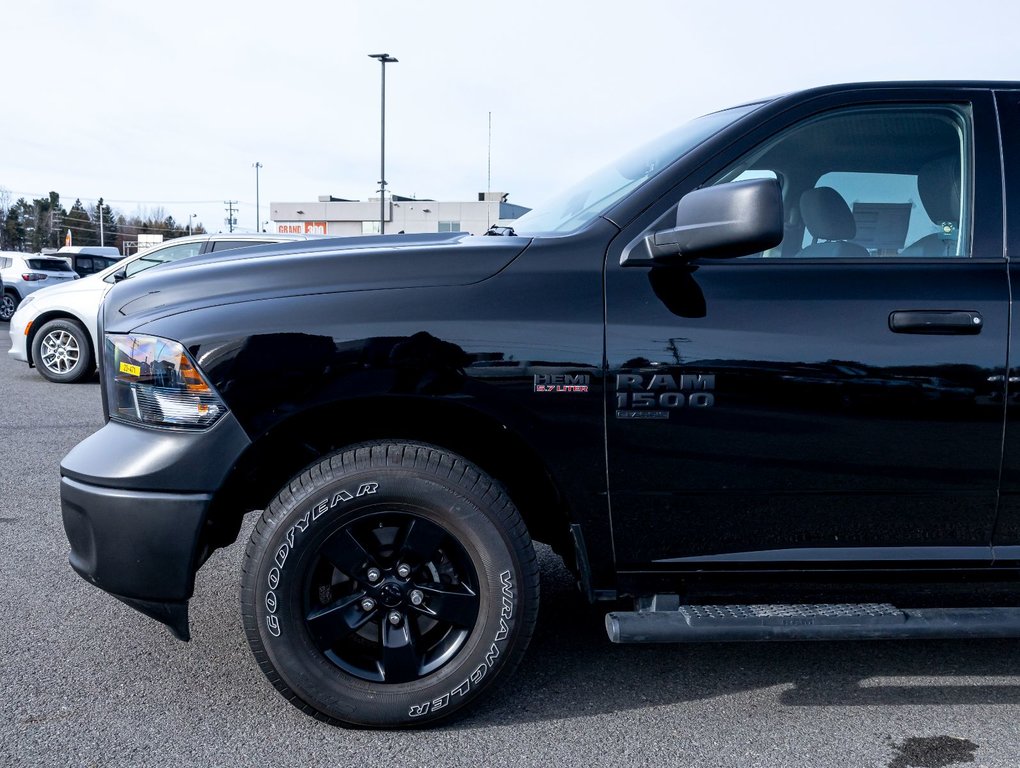 2023 Ram 1500 Classic in St-Jérôme, Quebec - 25 - w1024h768px