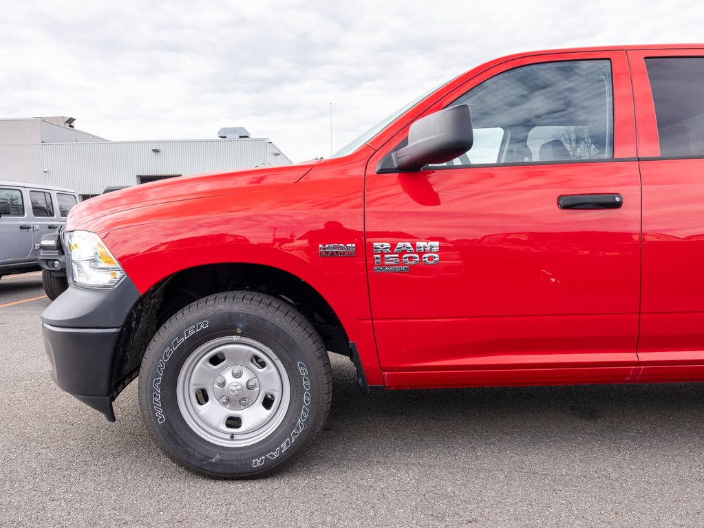 Ram 1500 Classic  2023 à St-Jérôme, Québec - 30 - w1024h768px