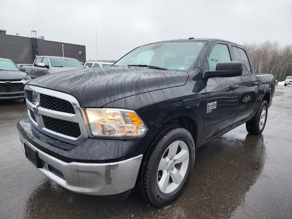 Ram 1500 Classic  2023 à St-Jérôme, Québec - 1 - w1024h768px