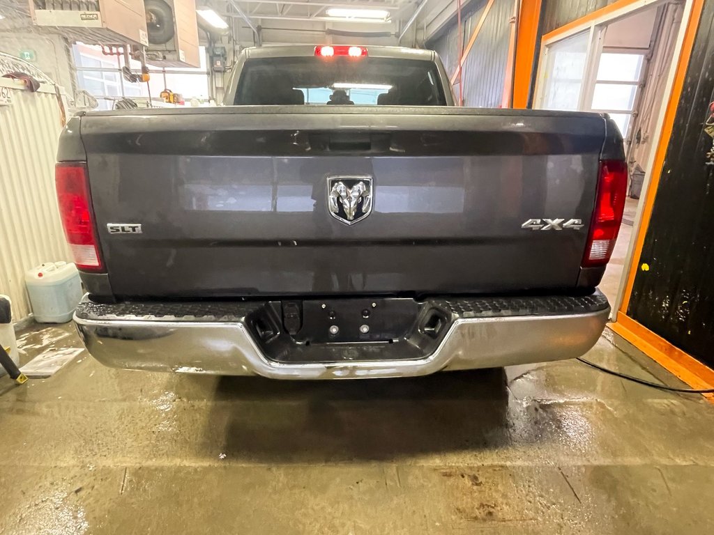 2023 Ram 1500 Classic in St-Jérôme, Quebec - 6 - w1024h768px