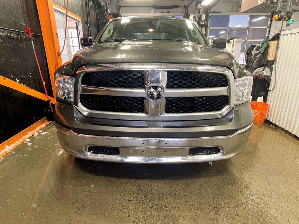 2023 Ram 1500 Classic in St-Jérôme, Quebec - 4 - w1024h768px