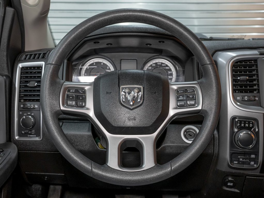 2023 Ram 1500 Classic in St-Jérôme, Quebec - 12 - w1024h768px
